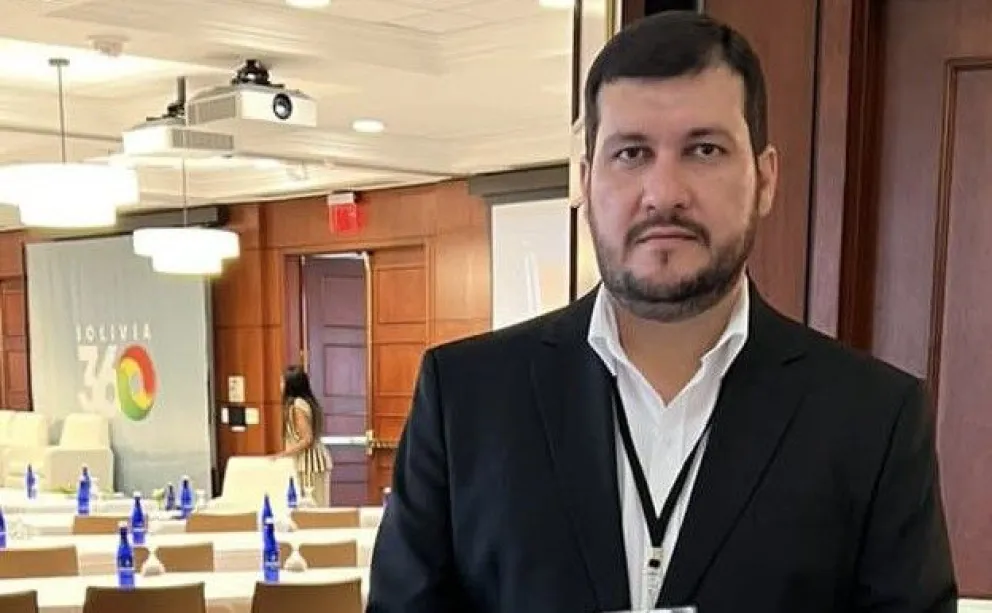 El presidente del Comité pro Santa Cruz, Stello Cochamanidis. Foto: @TeyoCochamanidi