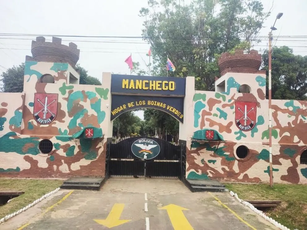 El regimiento militar Manchego, en el municipio de Montero. Foto: ABI  