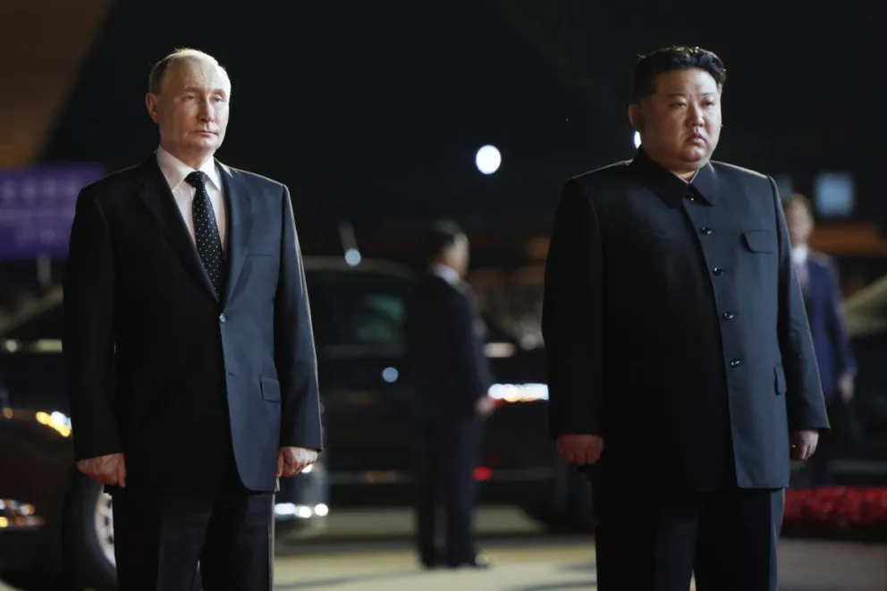 Fotografía de archivo del presidente de Rusia, Vladímir Putin, y el líder norcoreano, Kim Jong-un. Foto: EFE