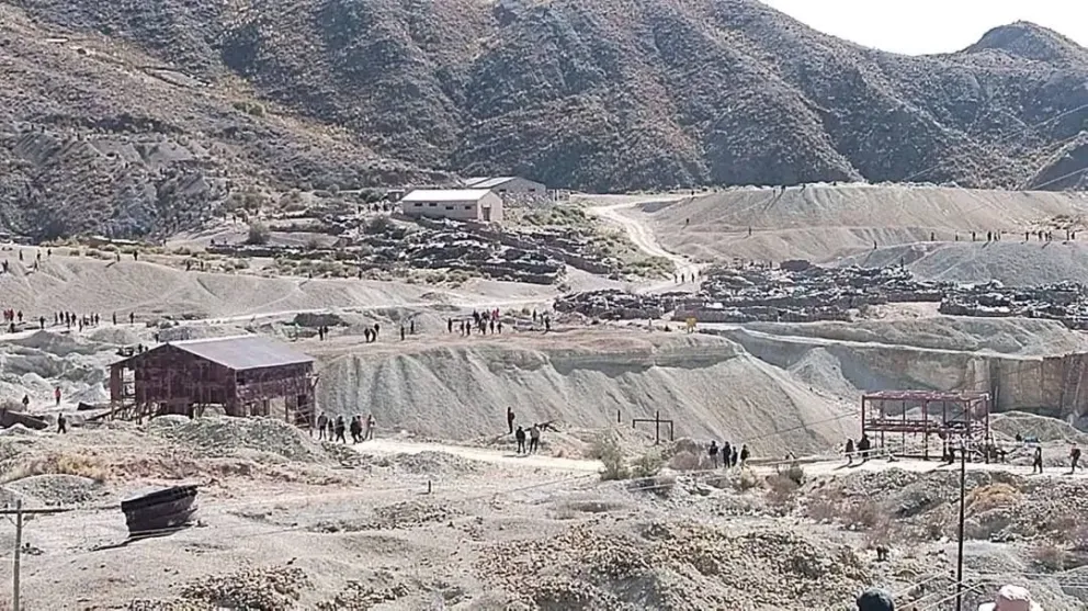Los enfrentamientos de este martes en Llallagua. Foto: RRSS