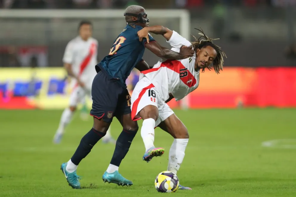 Peruanos y ecuatorianos empataron sin apertura del marcador. Foto. Conmebol