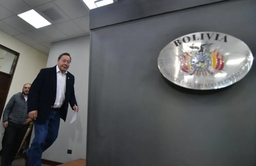Luis Arce en el momento de emitir su mensaje, este miércoles. Foto: APG