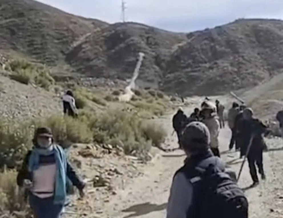 Llallagua sufre la arremetida de los bloqueadores "evistas". Foto: Unitel