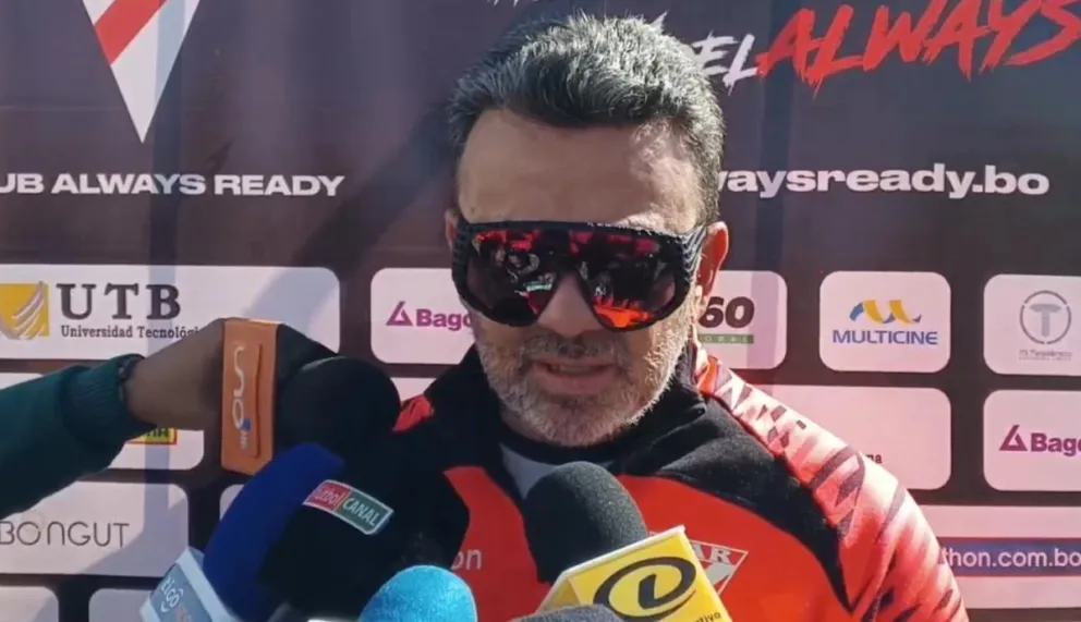 Julio César Baldivieso en la zona mixta que tuvo en esta jornada el millonario. Foto: Sports 360