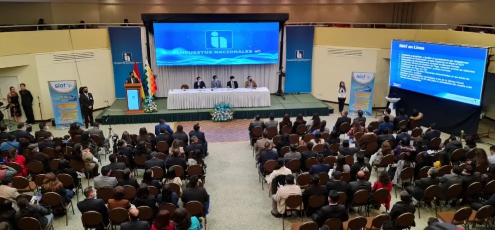 Presentación del SIAT en 2022 ante de su implementación en octubre de ese año. Foto: ABI