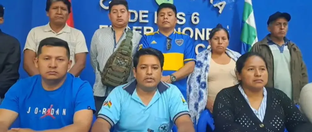 Dieter Mendoza (centro abajo) habló sobre las movilizaciones evistas. Foto: RKC