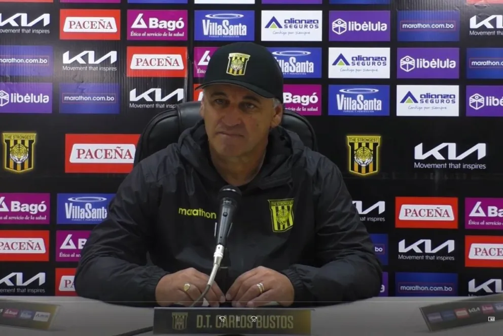 Carlos Bustos, entrenador de The Strongest. Foto: captura de video