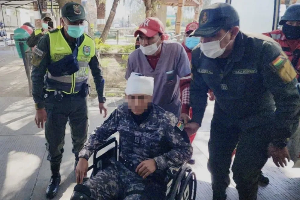Un policía herido. Foto: Ministerio de Salud