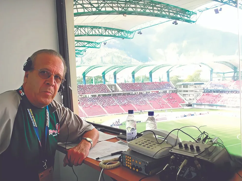 Grover Echavarría, un grande del periodismo deportivo de Bolivia. Foto: GE