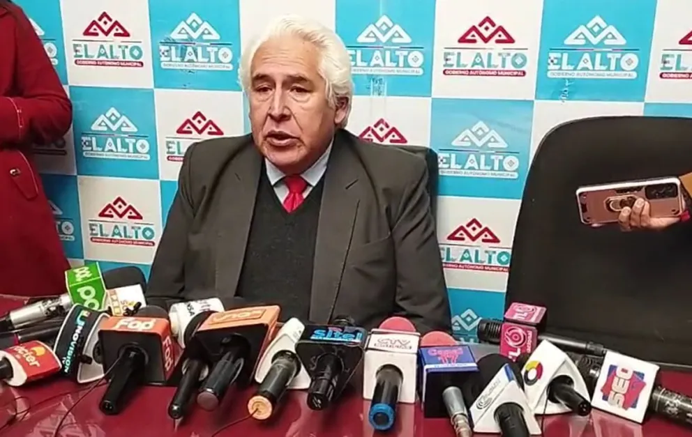 El secretario de Salud de la Alcaldía de El Alto, Saúl Calderón. Foto: Captura de video