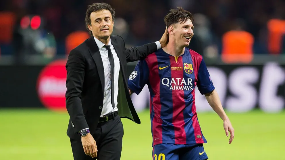 Luis Enrique (izq.) y Lionel Messi cuando compartían vestuario en el Barcelona de España.