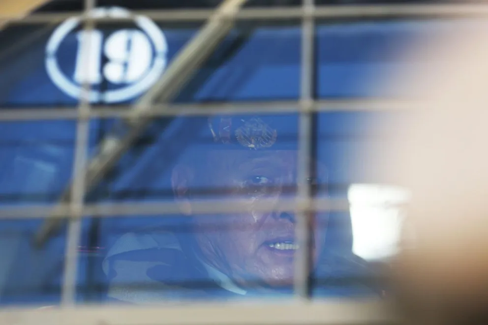 El exgeneral Juan José Zúñiga durante una toma militar en la Plaza Murillo, en La Paz. Foto: EFE 