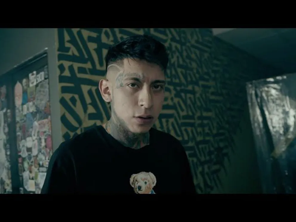 Hiro Ishida en una escena de su video Stereo Break. FOTO: YouTube