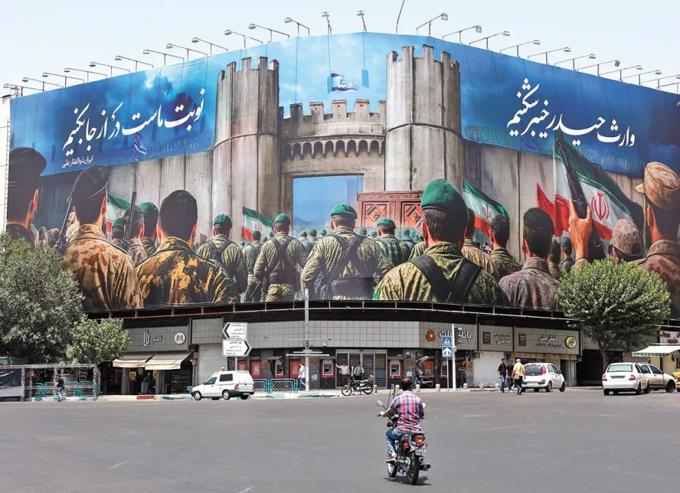 Un cartel antiisraelí en Teherán esta semana, en el que se lee “Ahora es nuestro turno”. Foto: EFE 