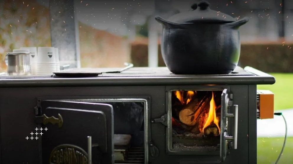 Preparar los alimentos con fuego de leña permite potenciar algunos sabores. Foto: Hornos Binay