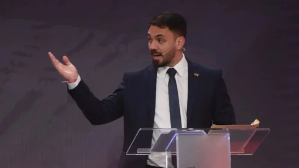 El candidato del MAS, Eduardo Del Castillo Foto: Captura Red Uno