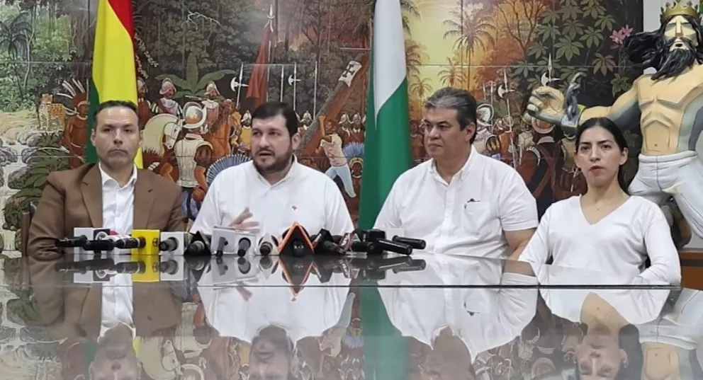 Cívicos de Santa Cruz. Foto: Comié Cívico pro Santa Cruz