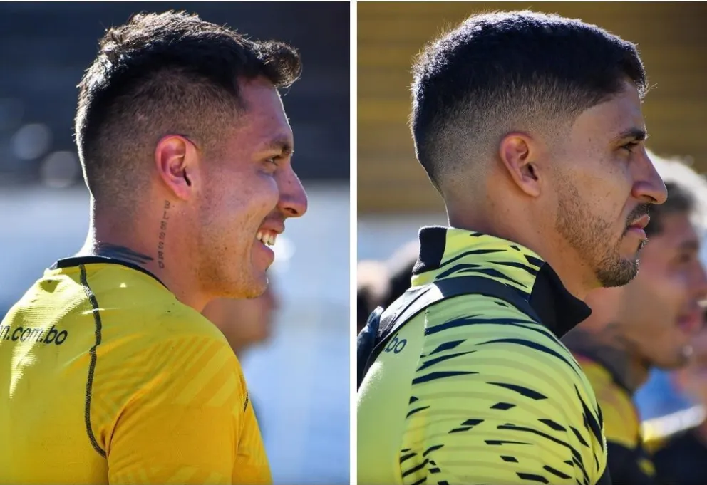 Alejandro Torres (izq.) y Martín Chiatti escuchan la charla del entrenador Joaquín Monasterio. Fotos: club The Strongest