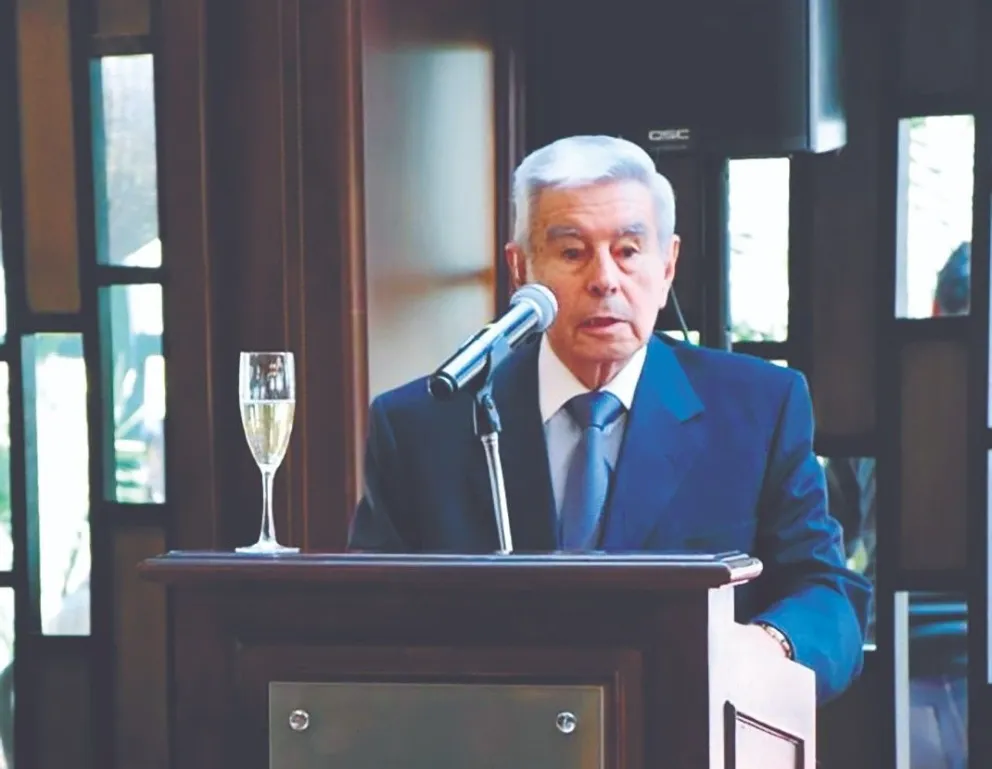 Roberto Torres, un atigrado de corazón partió a la eternidad. 