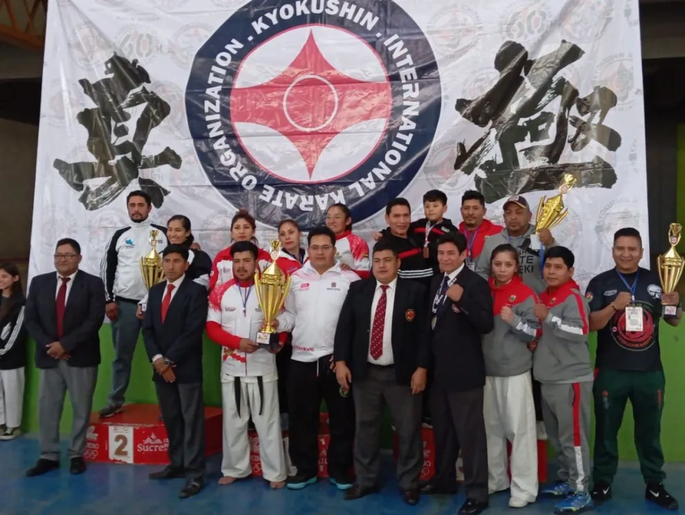 El equipo de Sucre se coronó campeón del torneo realizado en esa ciudad. Foto: Feboka