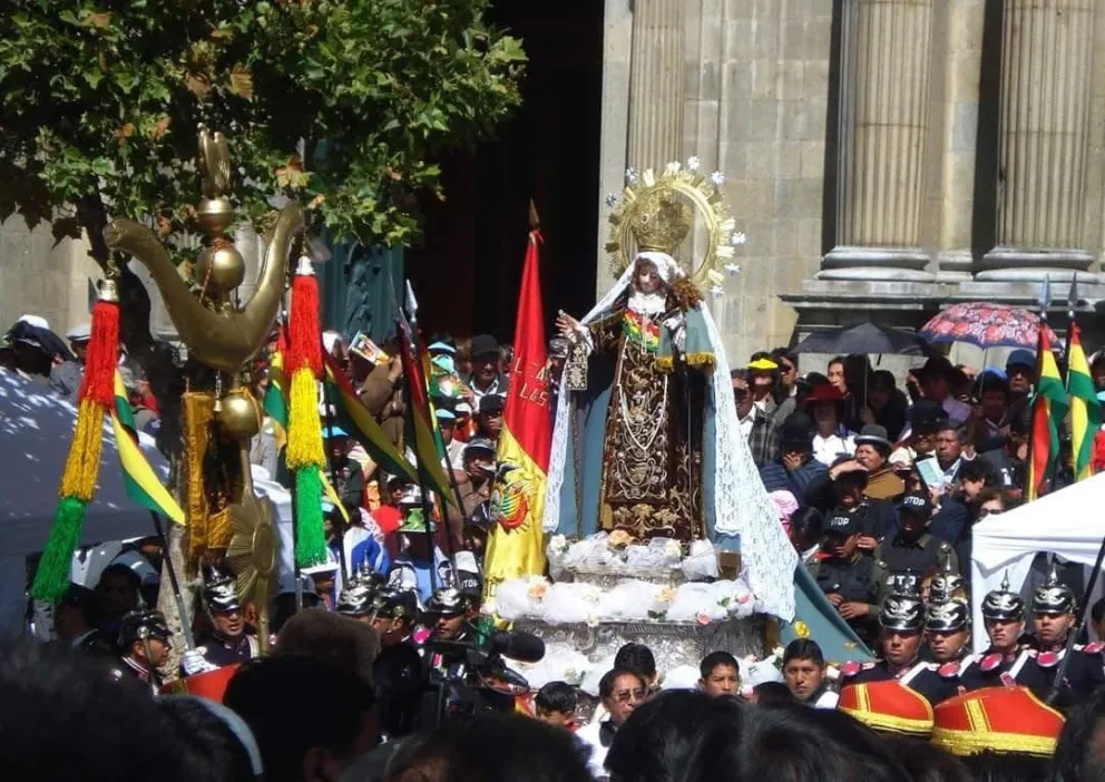La Virgen de El Carmen en procesión. FOTO: Concejo Municipal de La Paz