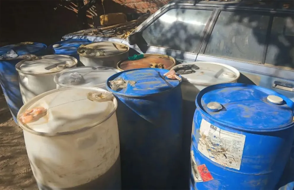 Turriles en los que se almacena combustible. Foto: MHE