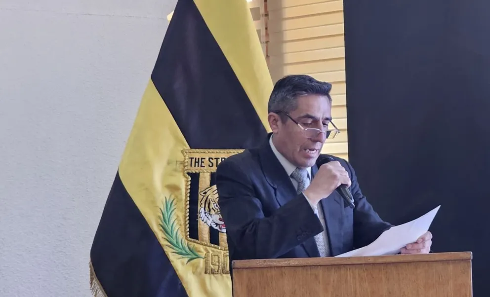 Trino en un acto anterior del club. Foto: The Strongest.