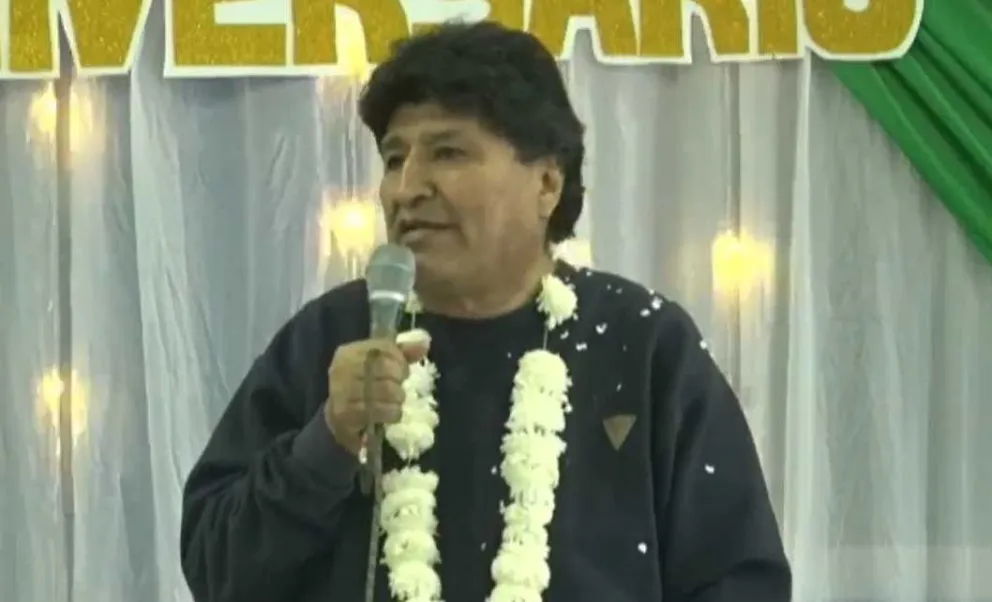 Morales durante el aniversario de una federación de cocaleros en el Chapare. Foto: RKC