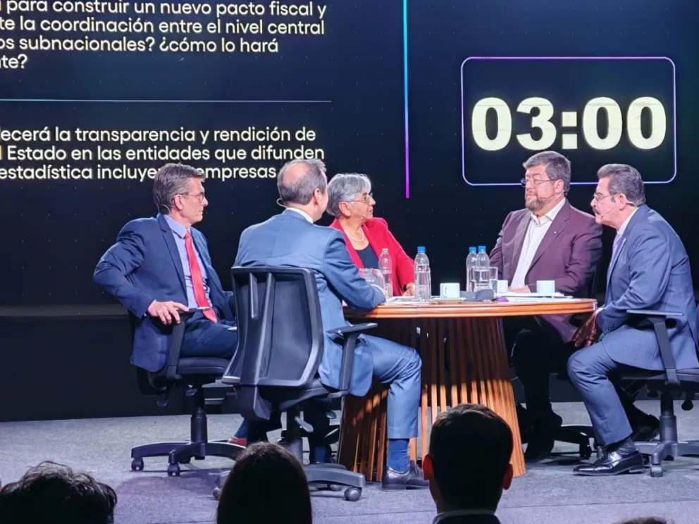 Candidatos a la presidencia en las elecciones del 17 de agosto participan del foro organizado por la Cainco en las últimas horas. Foto: Cainco