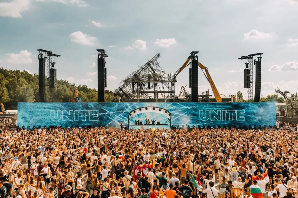 El escenario del festival de música Tomorrowland 2025. Foto: @tomorrowland