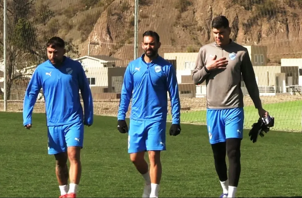 Batallini, Cauteruccio y Lame en el entrenamiento de los bolivaristas en Ananta. Foto: CB