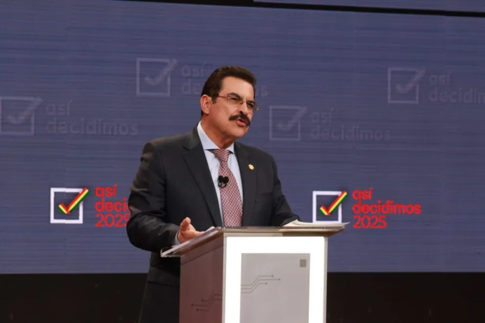 El excandidato Reyes Villa se refirió al balotaje. Foto: Unitel