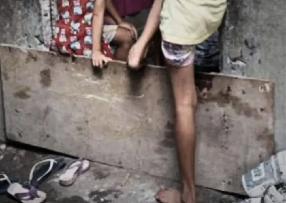 La madre de los menores los dejó para ir a trabajar, imagen referencial.