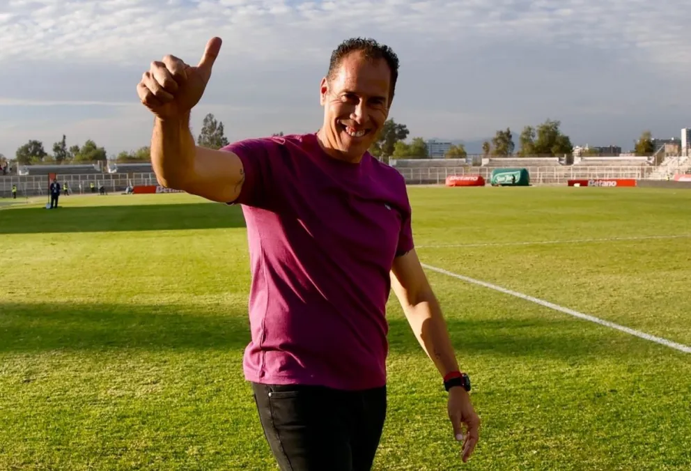 Lucas Bovaglio, director técnico del club Palestino Chile. Foto: CP