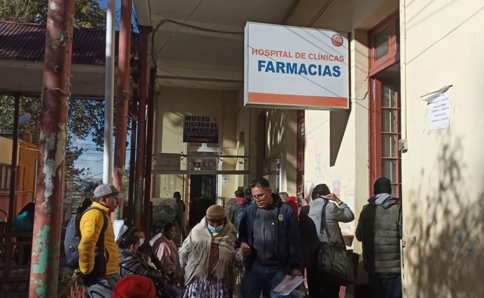 Una farmacia en el Hospital de Clínicas de La Paz. Foto: Defensoría