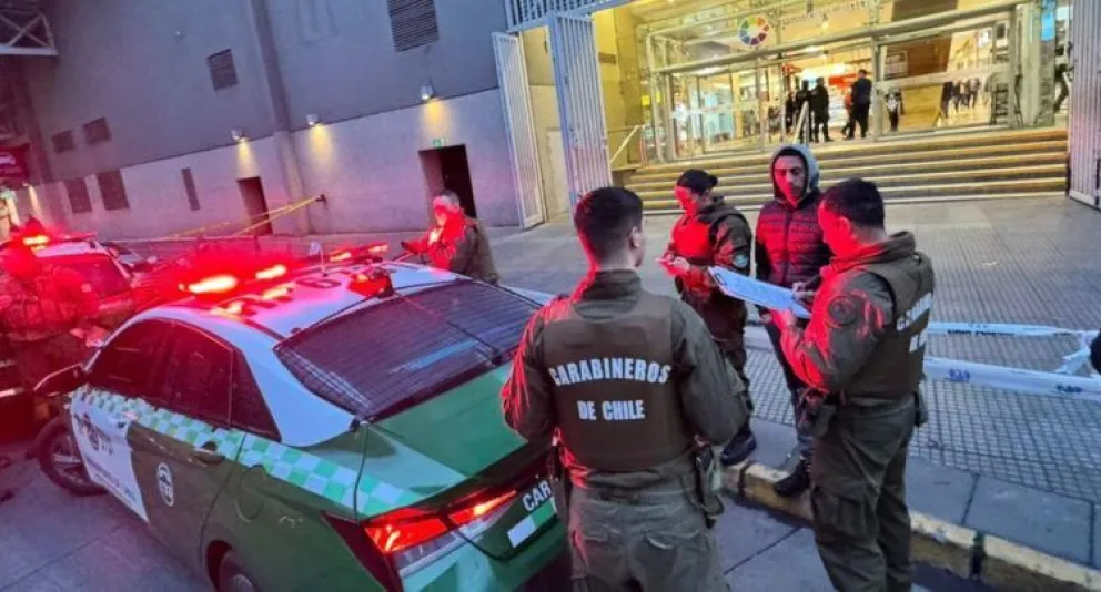 Los uniformados investigan lo sucedido. Foto: Epicentrochile