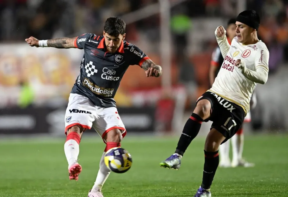 Una incidencia del juego entre Cienciano y Universitario de Deportes, en Cusco. Foto: CC