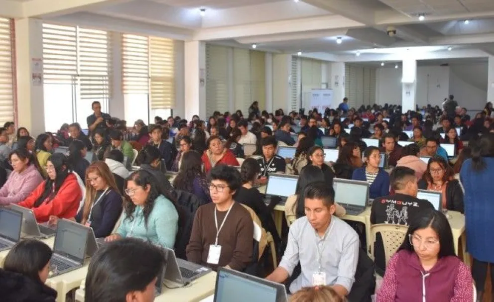 Personal del Sirepre, en la simulación de este domingo. Foto: OEP