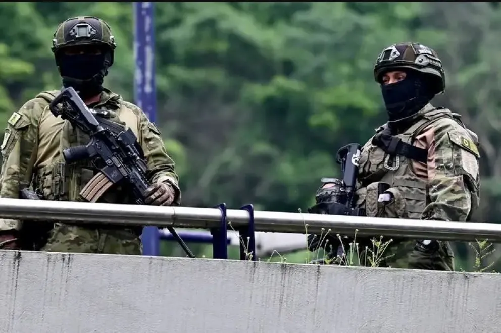 Policías en Guayas, una de las provincias más afectadas por la violencia criminal en Ecuador. Foto: DW