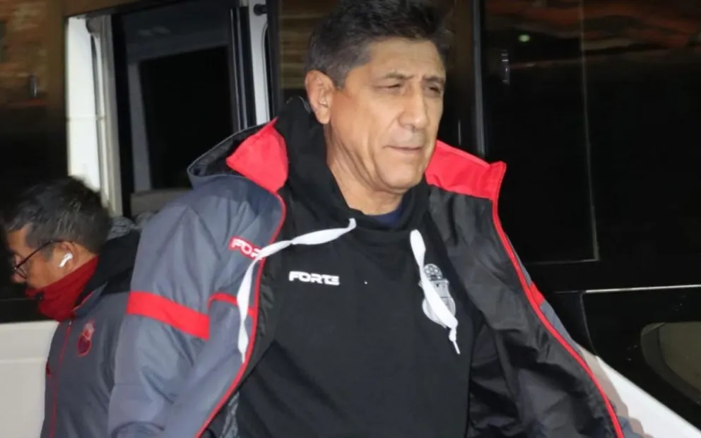 Alberto Illanes, el técnico del Rojo de Montero, Foto: Guabirá.