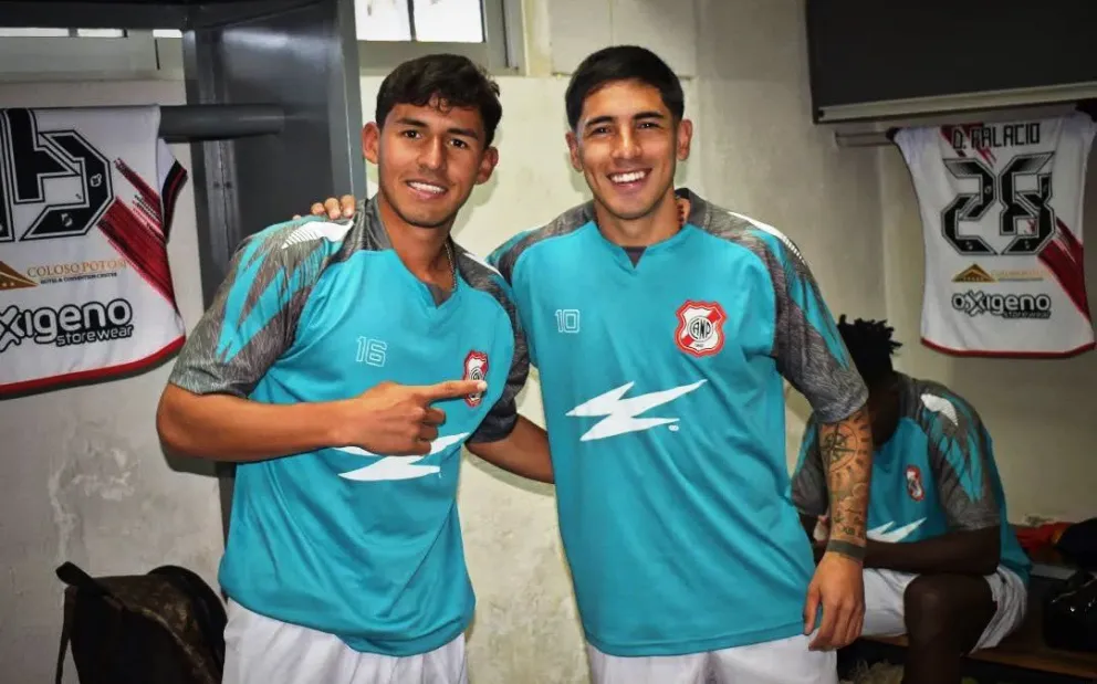 Jugadores del cuadro potosino que esta noche reciben a Oriente. Foto: NP