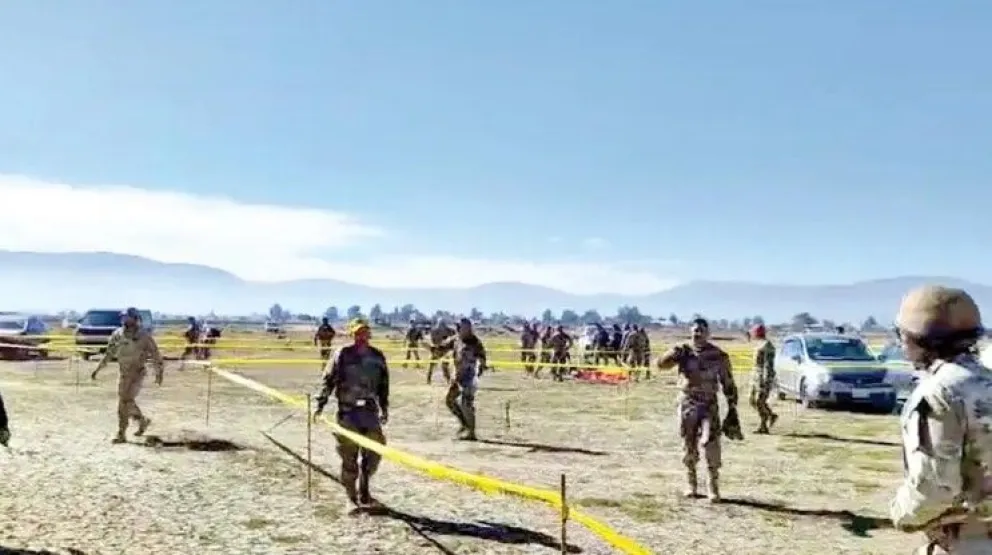 Militar sufre accidente en salto de paracaídas en San Benito. Foto: Opinión