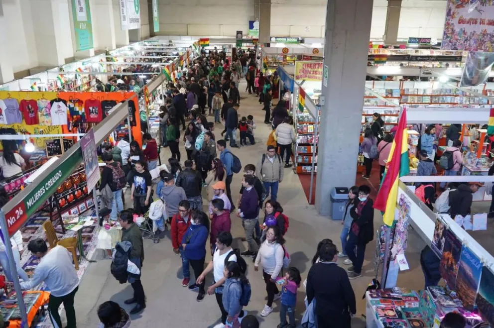 Uno de los pabellones de la FIL paceña 2024. Foto: CDLLP