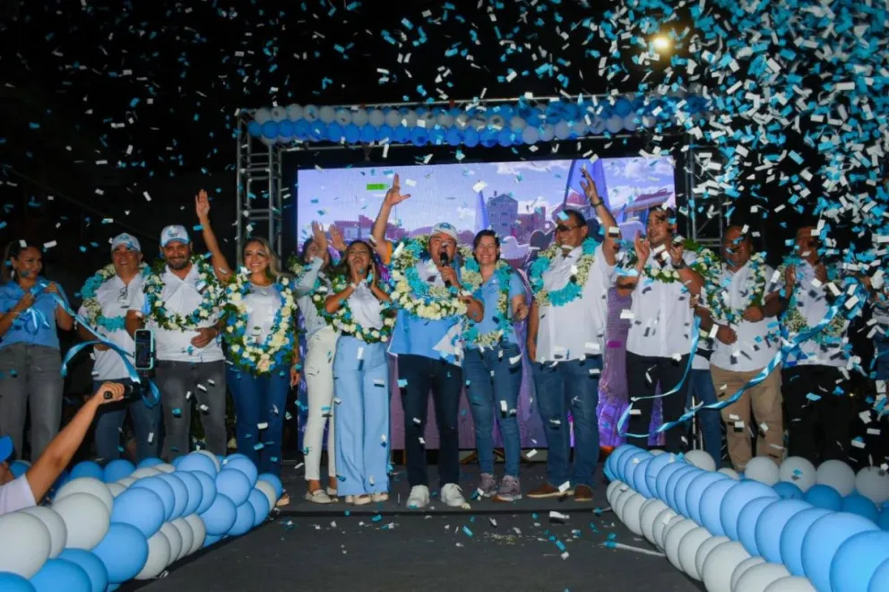 La inauguración de la casa de campaña en Villa Primero de Mayo. Fuente: Jhonny Fernández