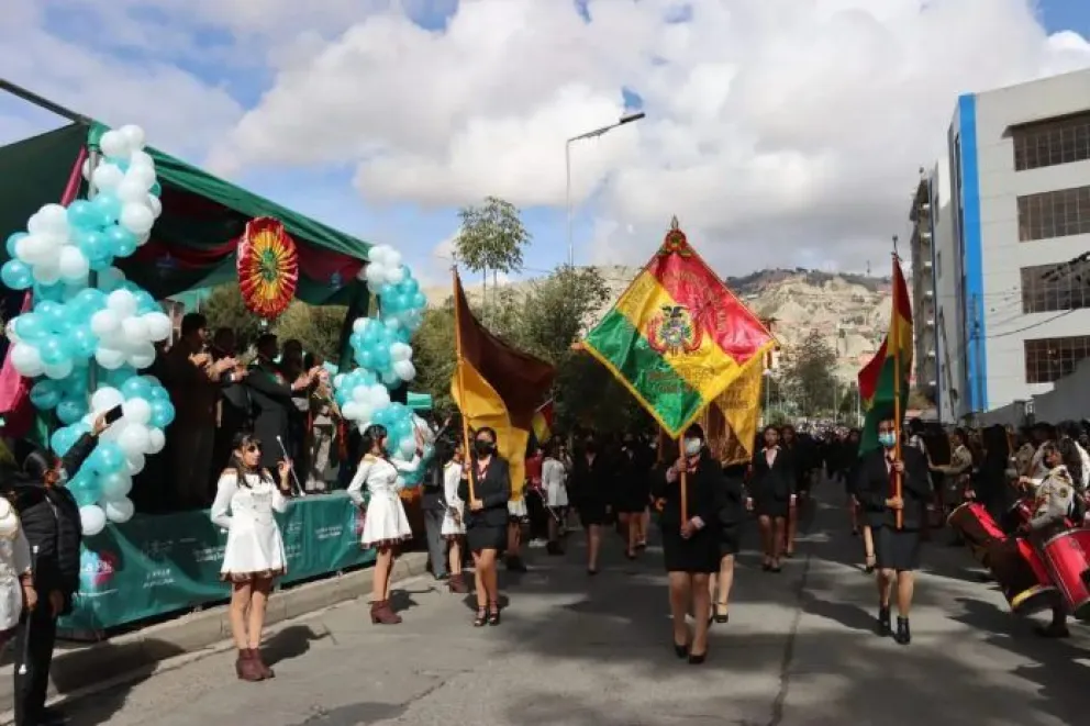 Un desfile escolar en una imagen de archivo. Foto: AMUN