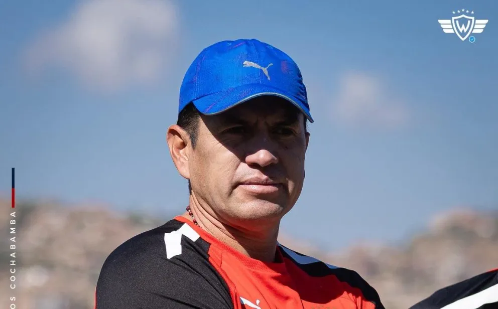 Viviani previo a su primera práctica con el club Aviador. Foto: Wilstermann.