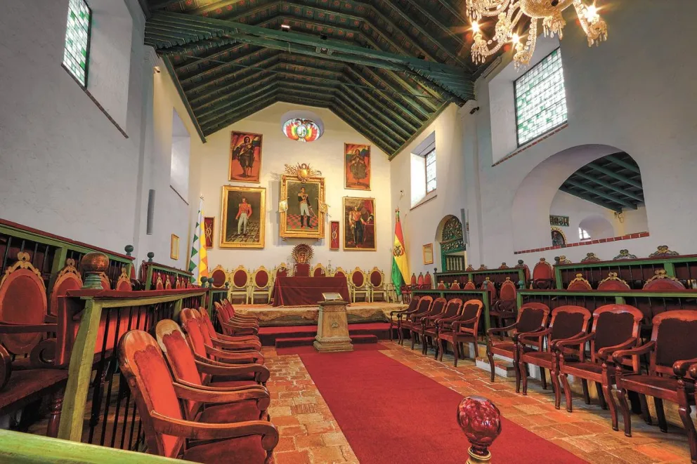 Salón principal del Museo Casa de la Libertad en Sucre, donde los diputados firmaron el Acta de Independencia de Bolivia. Foto:  Museo Casa de la Libertad 