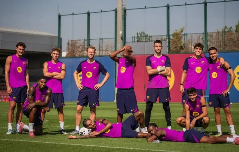 Jugadores del Barcelona en uno de sus últimos entrenamientos. Fotos: club FC Barcelona