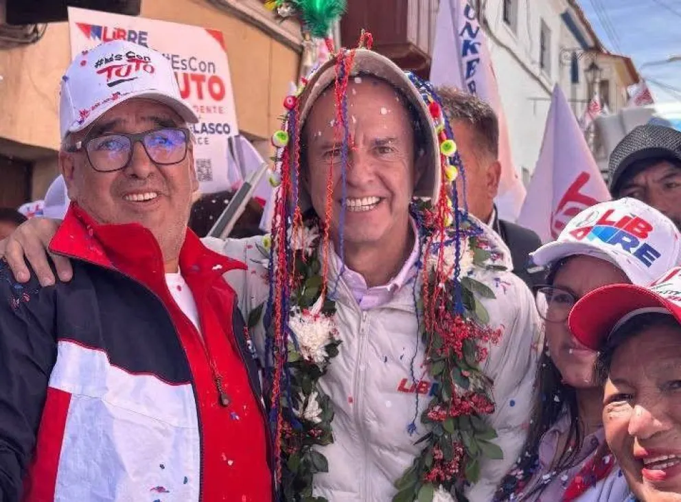 Tuto Quiroga, en una actividad de campaña, esta semana. Fotos: RRSS del postulante 