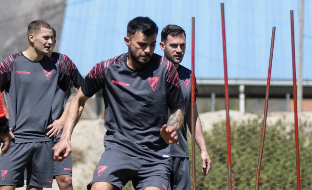 Un entrenamiento del club de la banda roja. Foto: Always Ready.